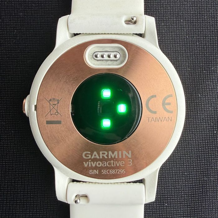 Garmin vívoactive 3 White / Rose Gold