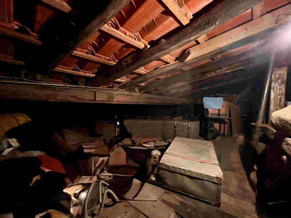 Casa à venda no centro de SILVARES, FUNDÃO