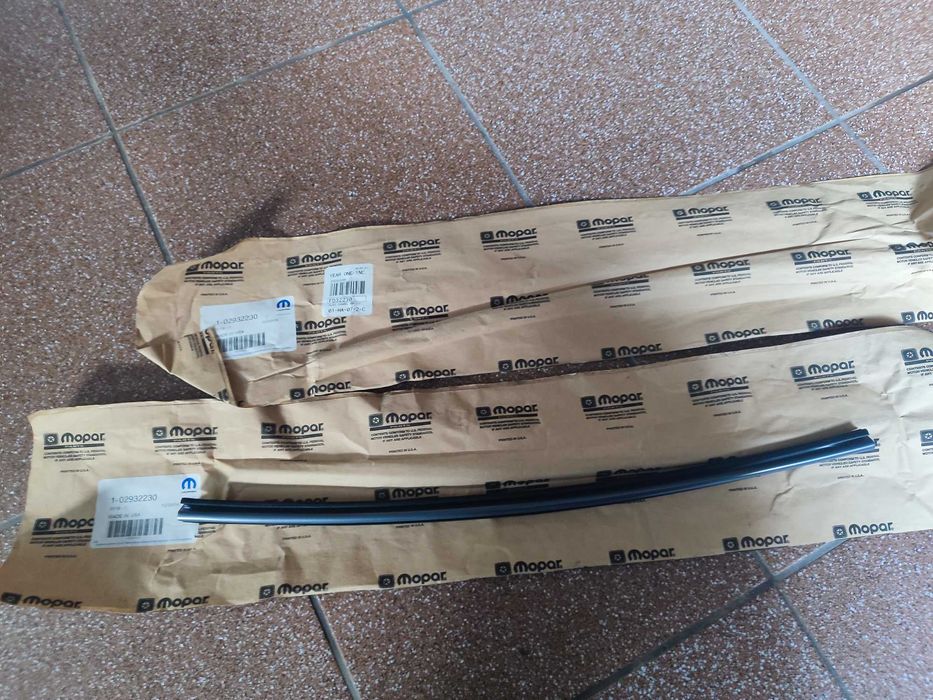 Plymouth Barracuda 1967-69 komplet nowych uszczelek szyb drzwi etc...