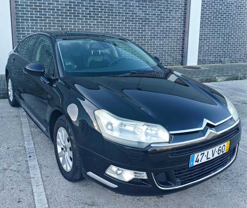 Citroën C5 1.6 HDi 112cv Automático • Pele • 148.000km