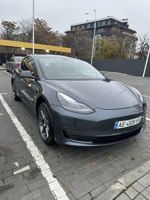 Продажа Tesla 3 Standart range Plus 2022