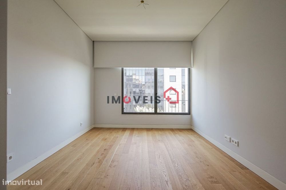 Apartamento T4 | Lisboa