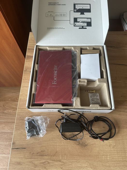 Аудіоінтерфейс звукова карта студійна Focusrite Scarlett 18i8 USB 3rd Gen (нова)