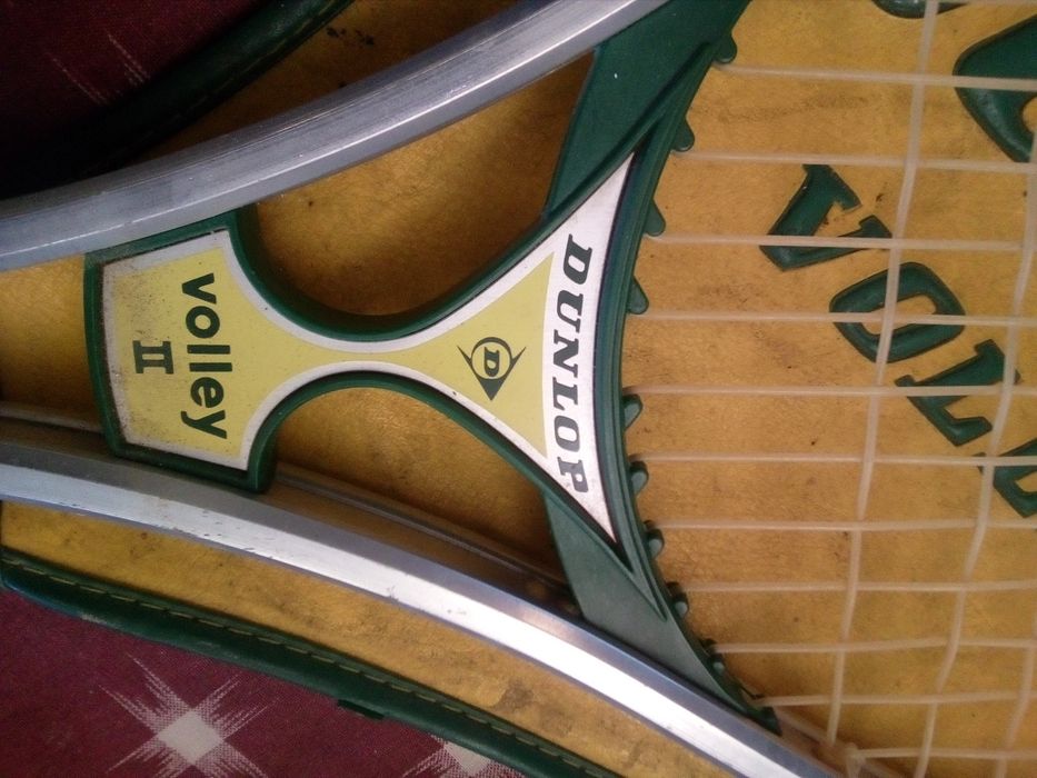 Lote de Raquetes de ténis e badminton