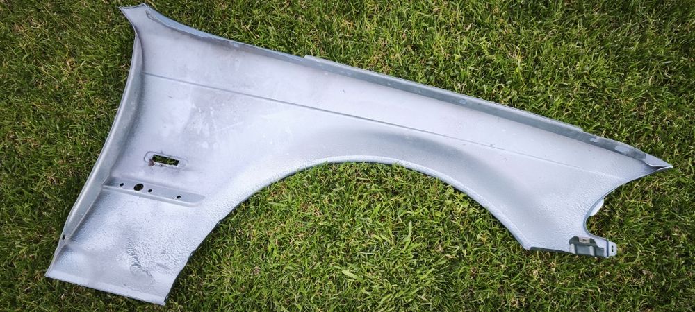 Błotnik lewy E46 sedan/kombi 442 przedlifr