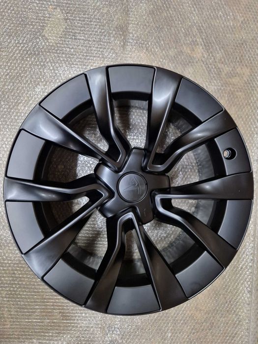 Диски одноширокие R18 W8.5 PCD5x114.3 ET38 DIA 64.1 Tesla Model-3-S-X-Y.