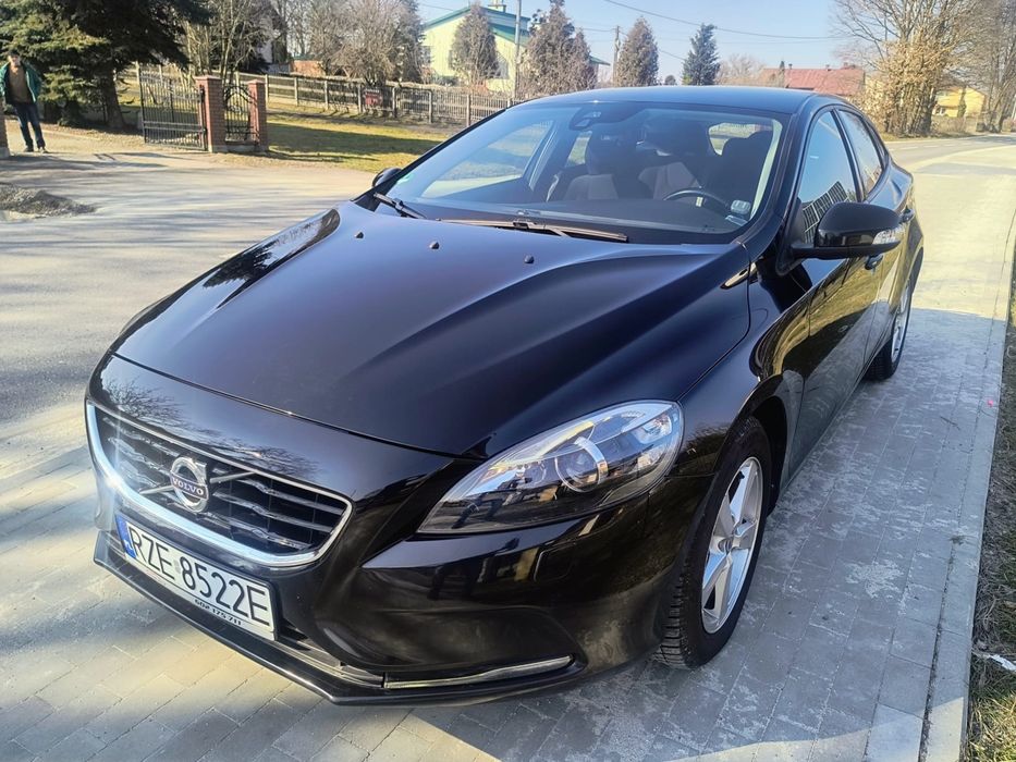 Volvo V40 II 1.6 T2 | 2015 rok | super stan