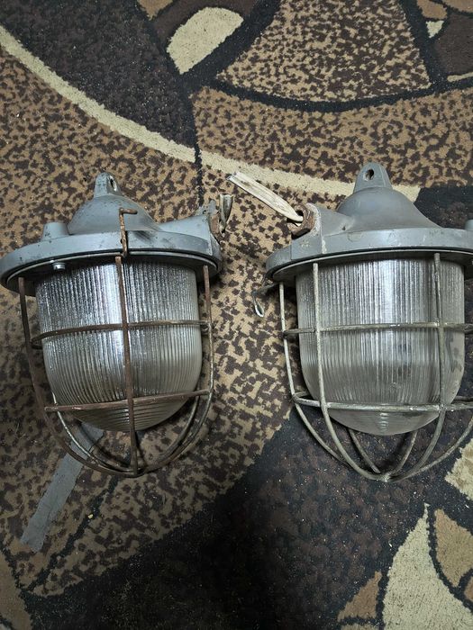 Lampy loftowe przemysłowe PRL