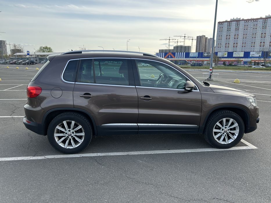 Volkswagen tiguan 2013 2.0d AT