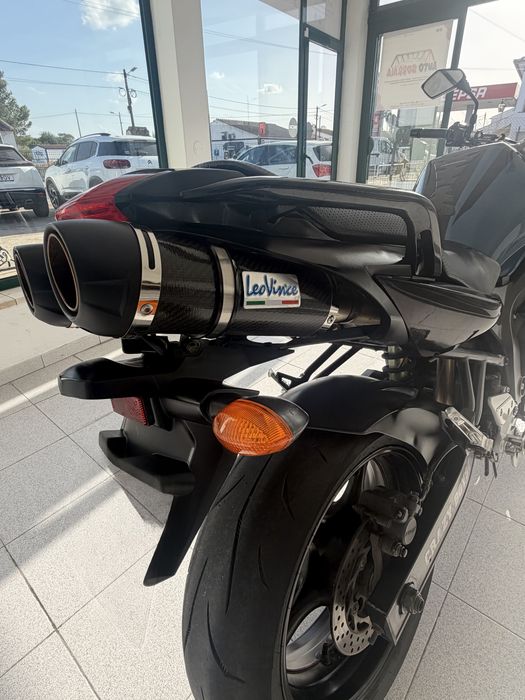 Yamaha FZ6 de 2007 em excelente estado.