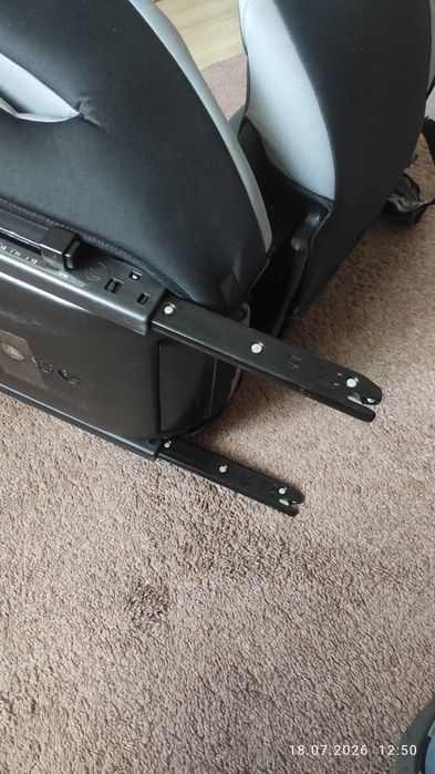 Fotelik samochodowy isofix 15-36kg
