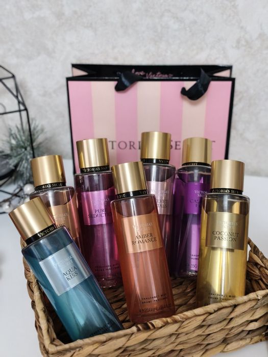 Місти та лосьйони від Victoriassecret