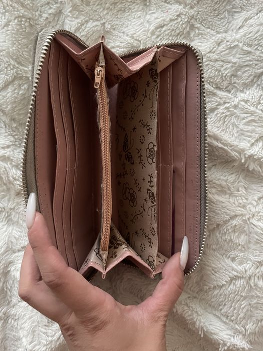 Жіночий гаманець