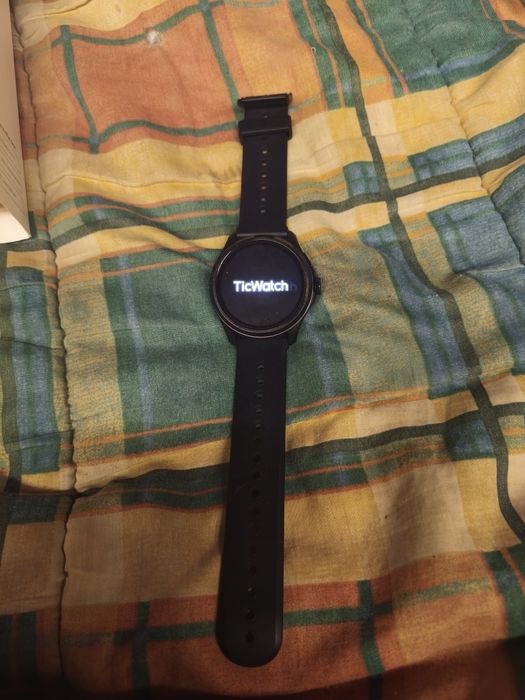 Smartwatch  ticwatch pro 5
