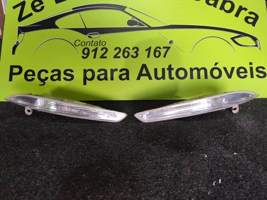 CITROEN DS5 RIGHT AND LEFT FRONT TURN SIGNAL - FF642