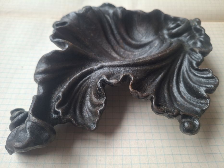 Чугунное  литье  Форма листа