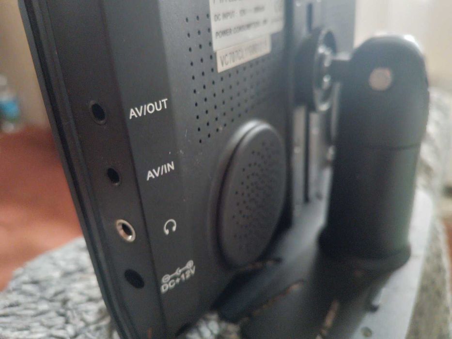Новый портативный телевизор  монитор Starteх 7 (12V|220V)