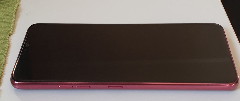 Smartfon LG G7 ThinQ