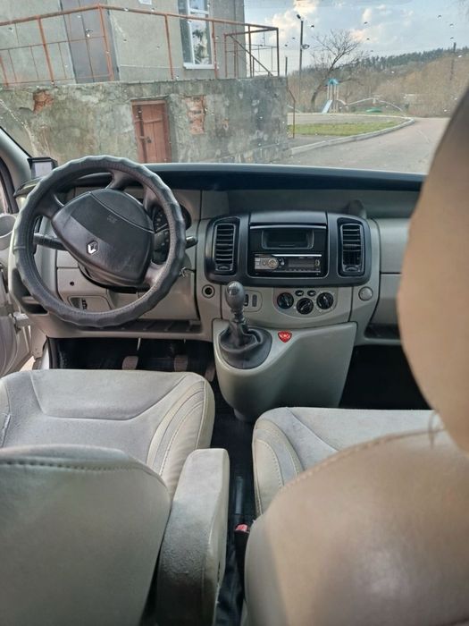 Trafic 2007 пасажир