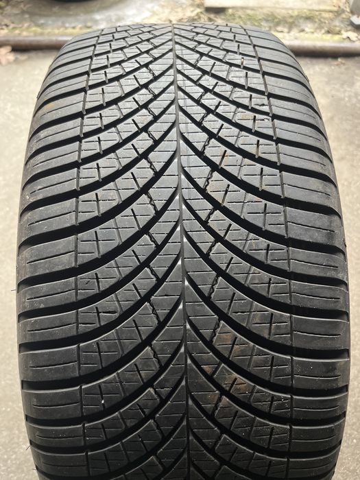 245/40/19 Goodyear Vector 4Seasons Gen-3 idealny stan 7,3mm 2022 1szt