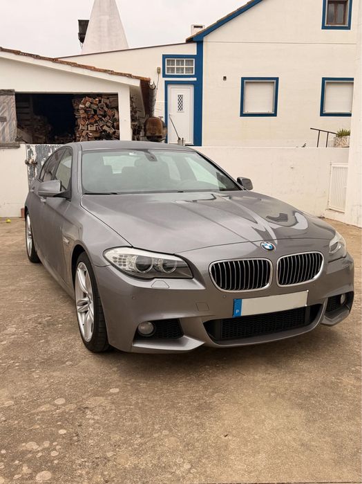 BMW 520d F10 Pack M | 184cv | Jantes 19” | Bancos em Pele | GPS pro