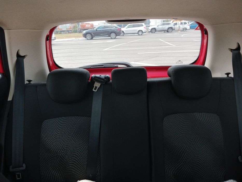 Продам Huyndai i10 (FL) 2011р. 1.1л