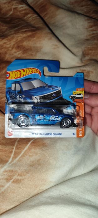 Hot Wheels Ford Custom
