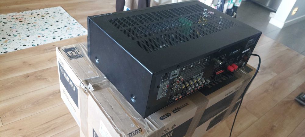 Amplituner Yamaha RX-V371 5.1, HDMI, osprzęt, pilot