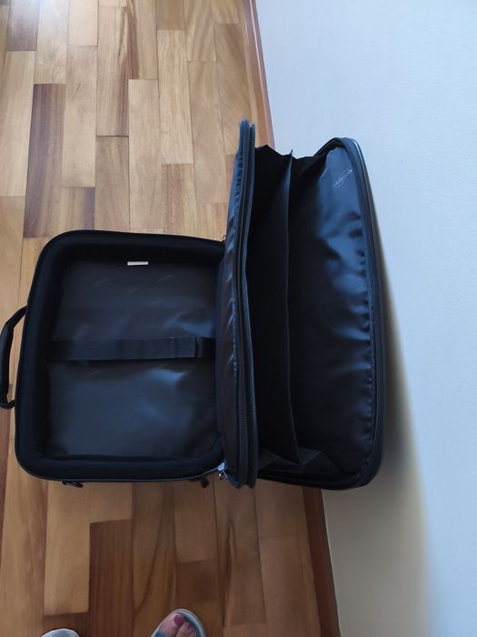Mala viagem Alt.0.56 lar.0.43 prof. 0.18 cabine