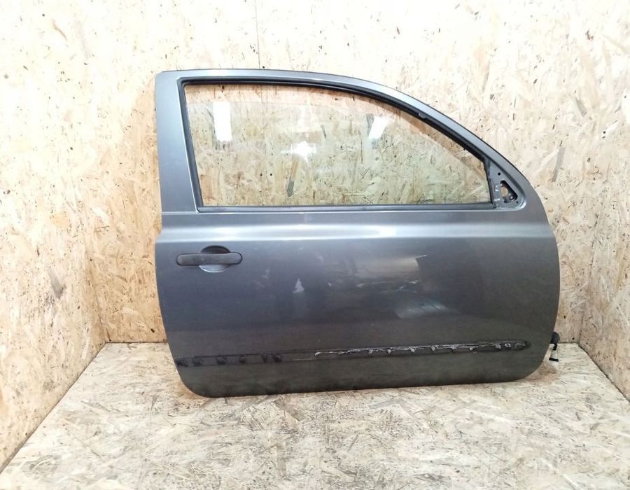 DRZWI PRAWY PRZÓD KOMPLETNE NISSAN MICRA K12 3D