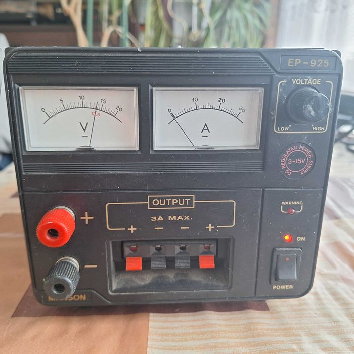 Zasilacz transformatorowy CB,KF -MANSON EP-925  13,8V 30A
