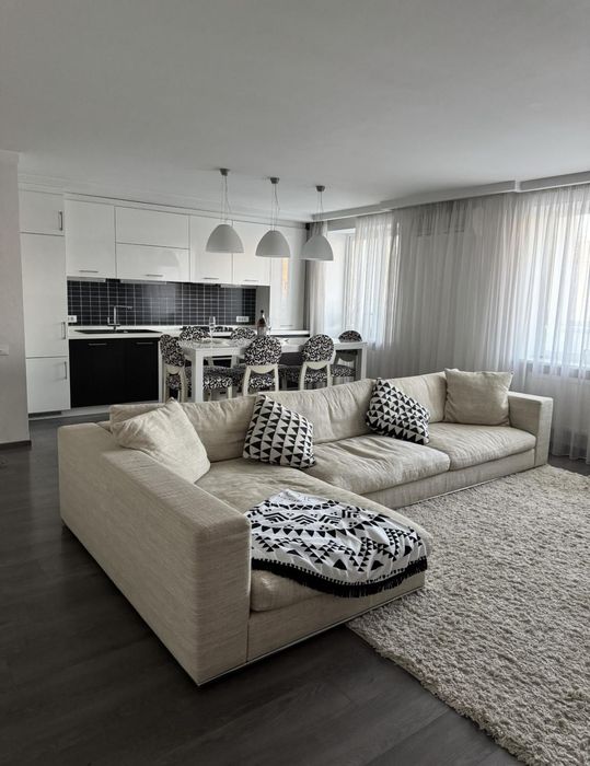 Продам 2-к квартиру с ремонтом на Ак.Вильямса/Королева (3-259-881)