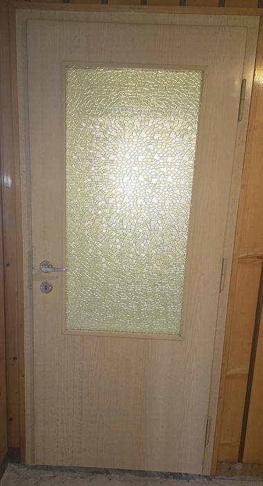 Oddam drzwi na działkę