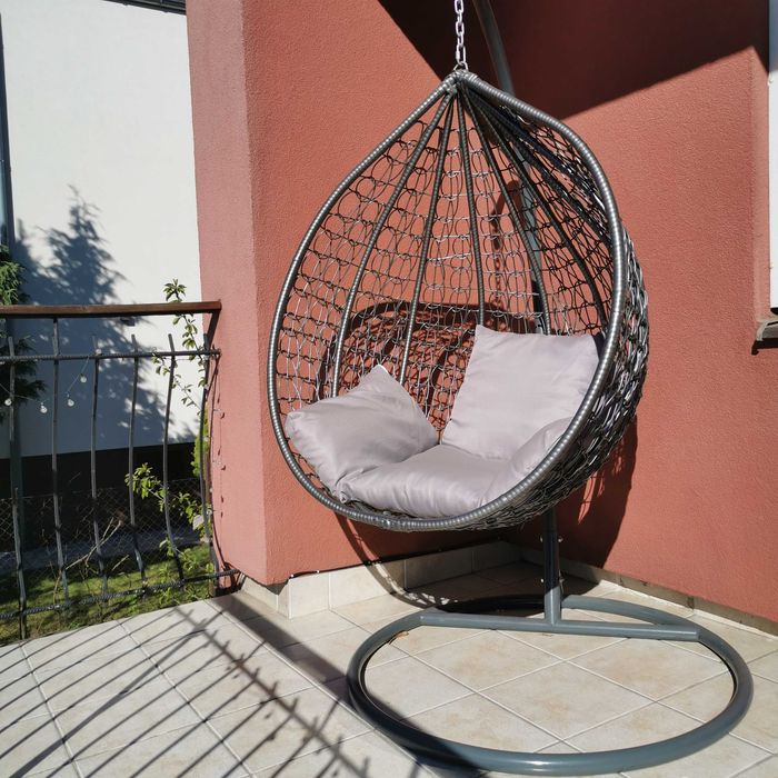 Duży wiszący fotel kokon z poduszką antracyt