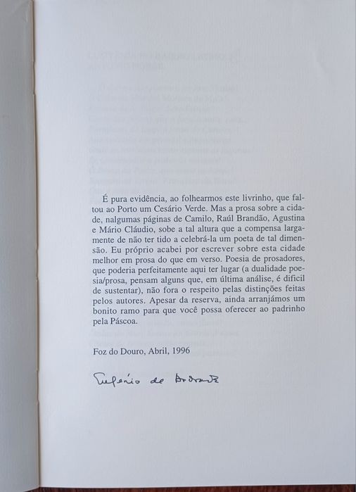 Vários livros antigos