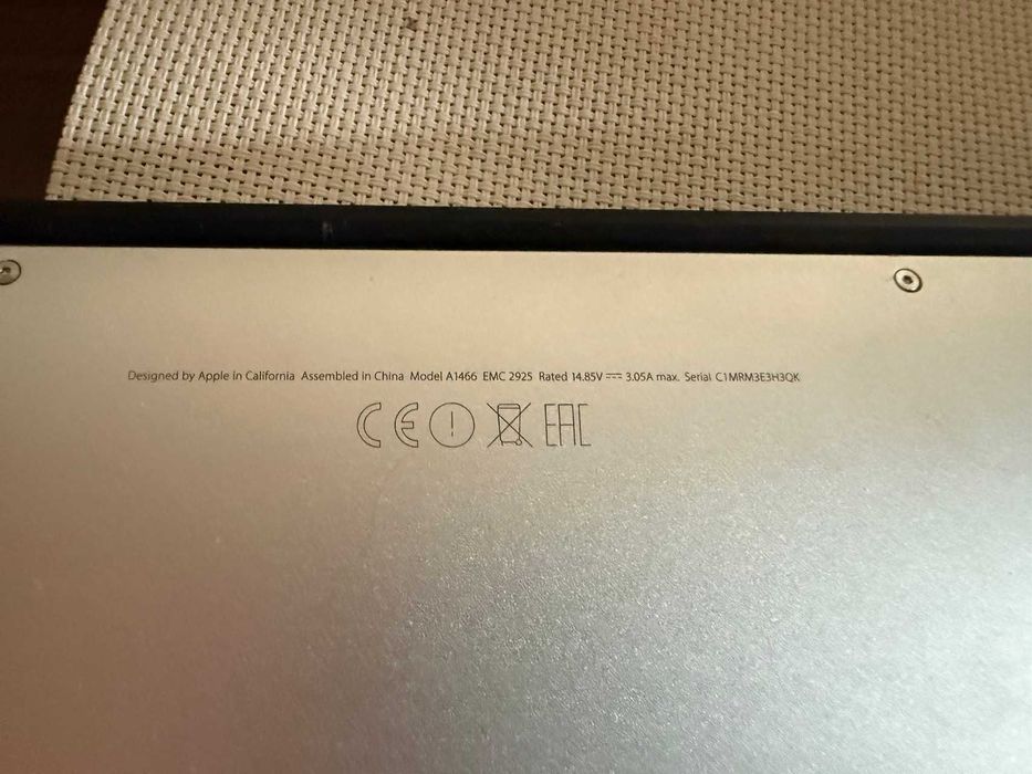 MacBook Air 2015 8GB/128GB bateria 33 cykle