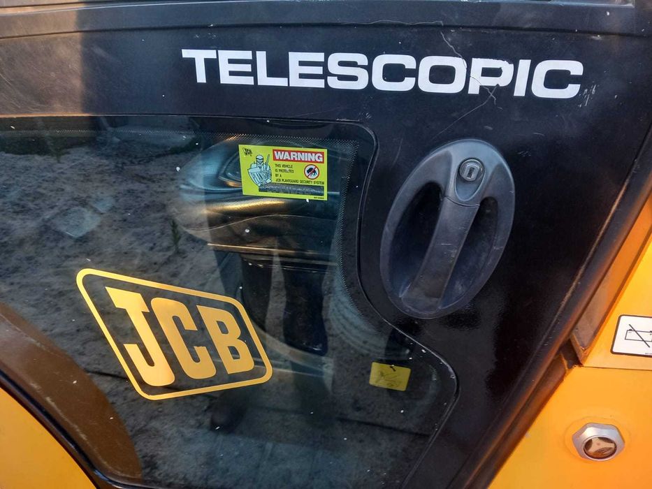 JCB 520 Telescopic Handler64738419209474121
