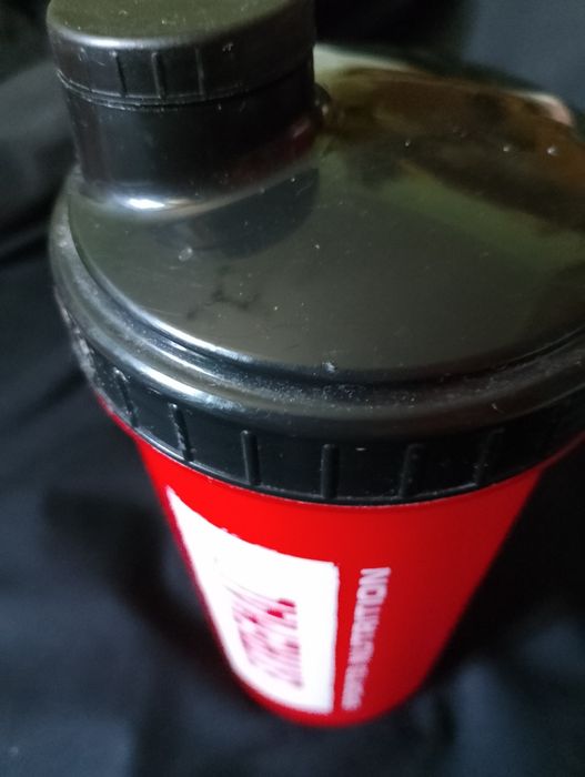 Шейкер для спортнапоїв,