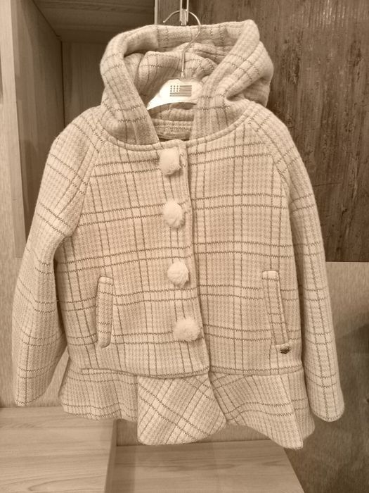 Осіннє.   пальто