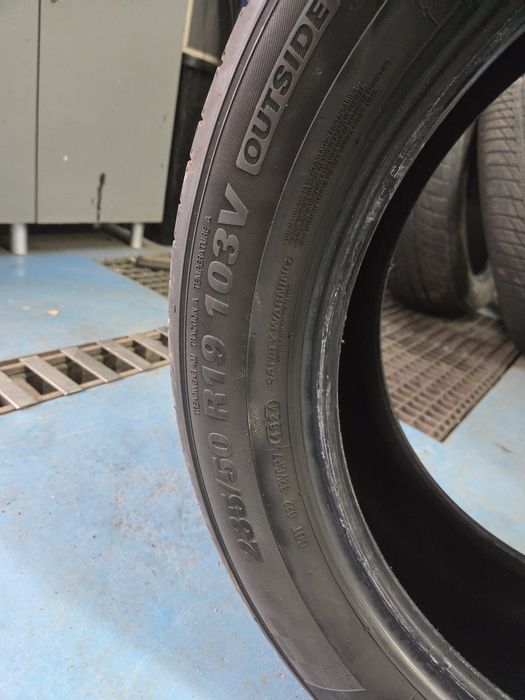 Opony letnie Kumho Ecsta 235/50 R19 Komplet 4 sztuki.