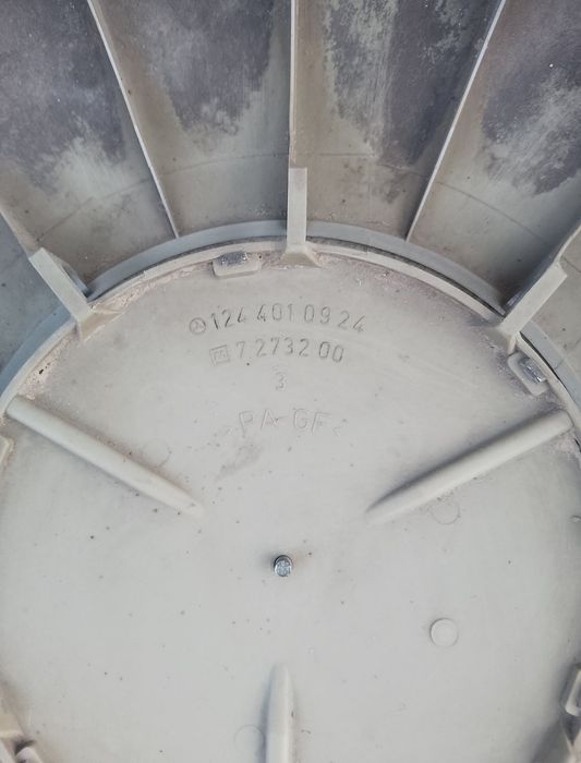 Колпаки на мерседес R-15