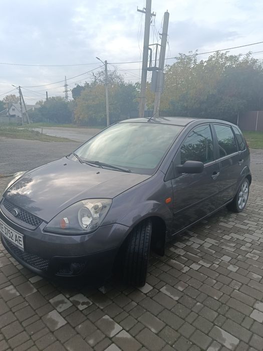 Ford fiesta 1.4 2007 рік
