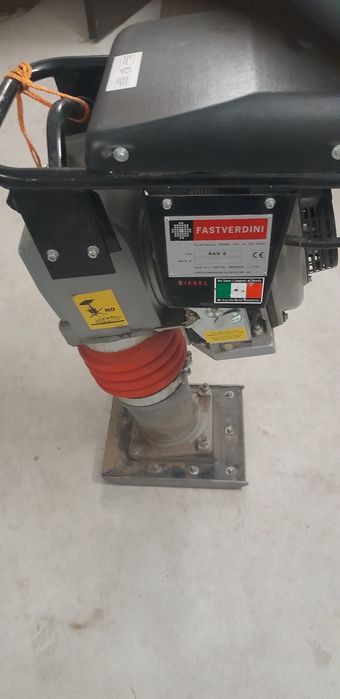 stopa wibracyjna yanmar