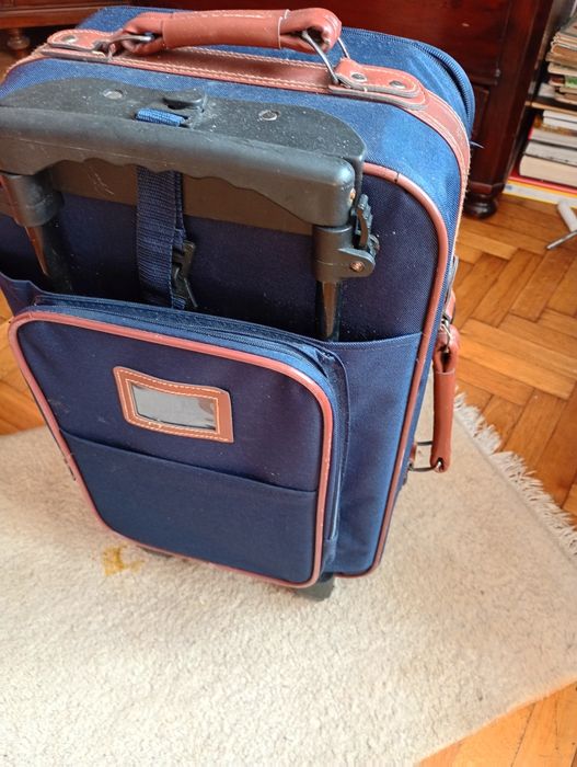 Walizka z materiału