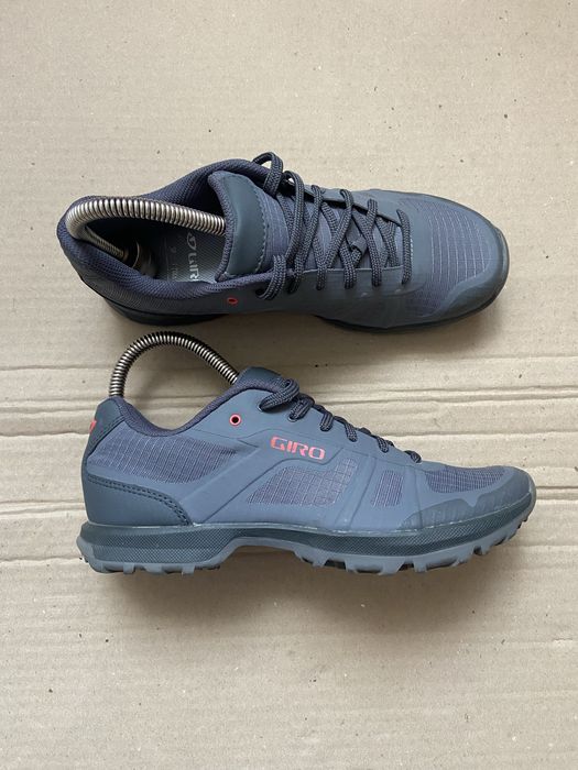 Веловзуття Giro Gauge