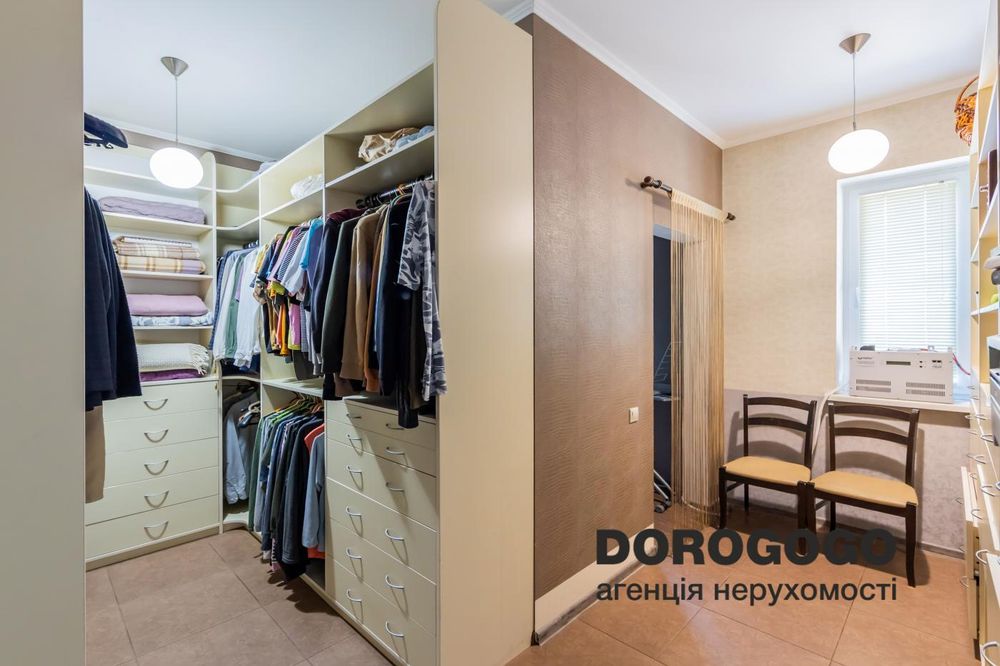 БЕЗ % Продаж будинку з видом на р. Дніпро, Стайки , Конча-Заспа