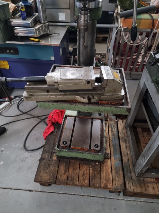 Furador de coluna Profissional Tifásico