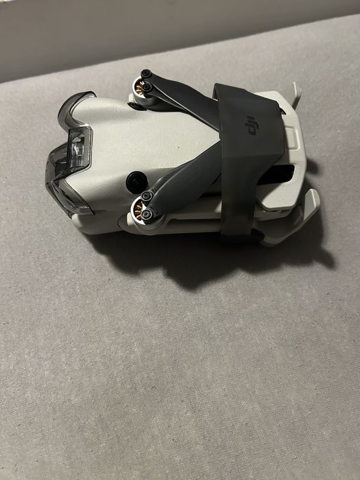 Dji mini 4 pro stan idealny
