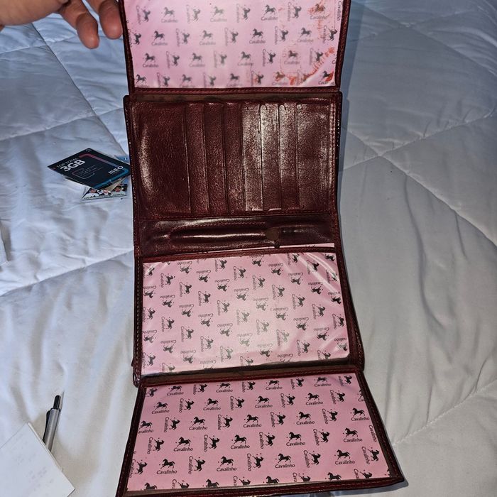 Vendo mochila + porta moedas cavalinho