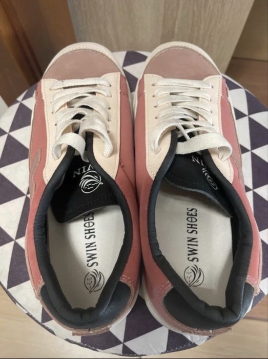 Sneakersy trampki